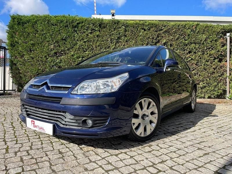 Azul Usado 2006 Citroën C4 | € 3.990 (Bom preço) - Imagem 1/4