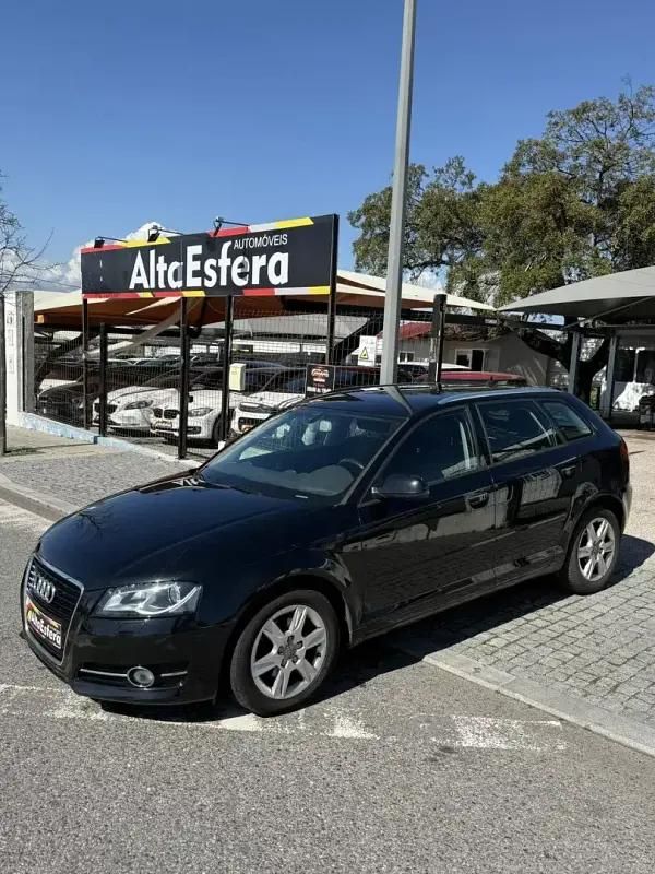 Preto Usado 2012 Audi A3 Attraction | € 12.900 (Bom preço) - Imagem 1/4