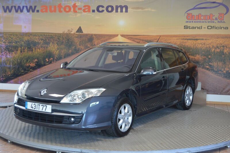 Cinza Usado 2010 Renault Laguna III Dynamique Carrinha | € 6.500 (Preço justo) - Imagem 1/4