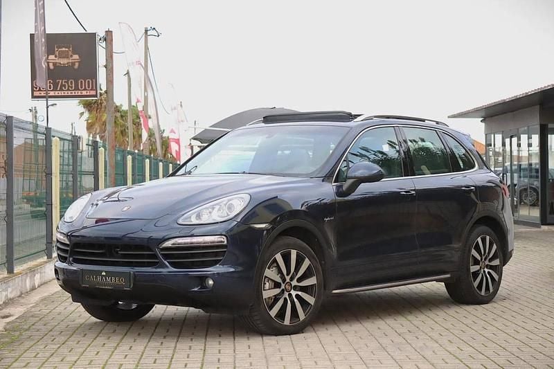 Azul Usado 2010 Porsche Cayenne SUV | € 26.990 - Imagem 1/4