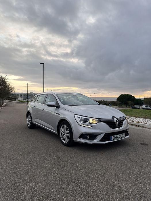 Usado 2020 Renault Mégane IV | € 12.800 (Preço justo) - Imagem 1/4