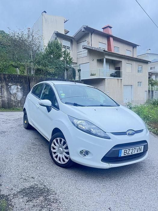 Usado 2012 Ford Fiesta Sedan | € 4.800 (Preço justo) - Imagem 1/4