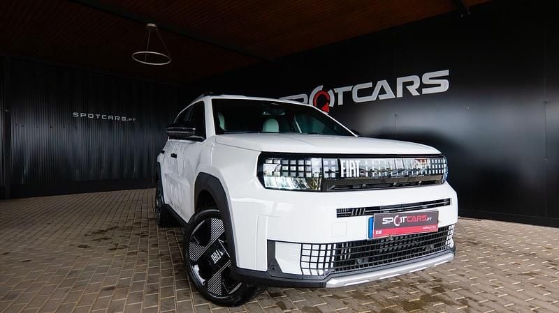 Branco Novo 2025 Fiat Panda La Prima | € 23.990 - Imagem 1/4