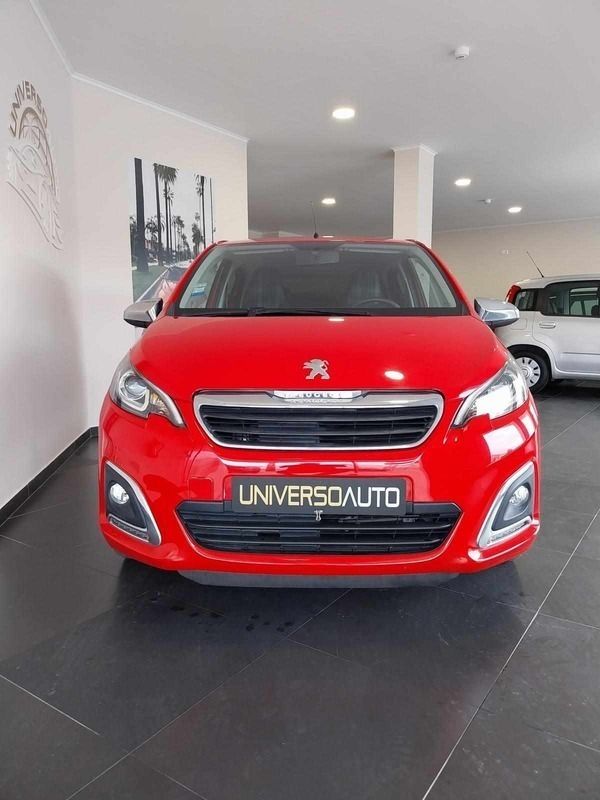 Vermelho Usado 2018 Peugeot 108 Style Citadino | € 9.250 (Bom preço) - Imagem 1/4