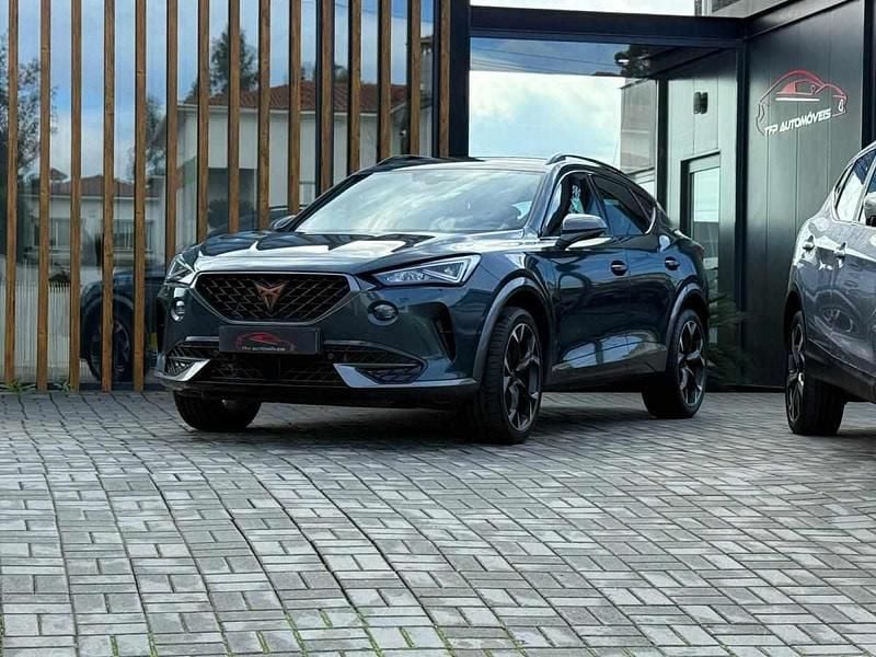 Cinzento Usado 2022 Cupra Formentor SUV | € 27.900 (Bom preço) - Imagem 1/4