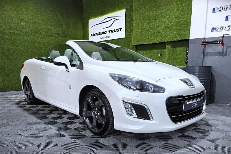 Usado Peugeot 308 CC Roland Garros 156 HP (114 kW) 2012 Branco Cabrios