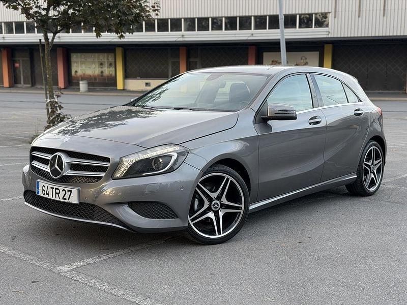 Usado 2013 Mercedes A180 Sedan | € 12.500 (Preço elevado) - Imagem 1/4
