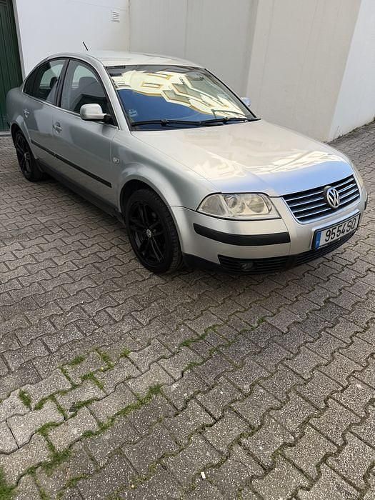 Usado VW Passat 130 HP (95 kW) 2001 Sedan