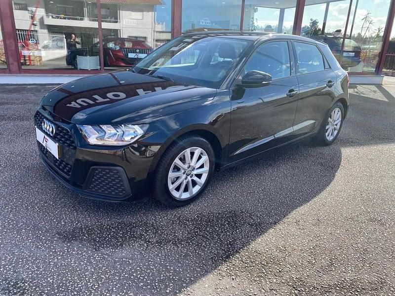 Usado Audi A1 Sportback 116 HP (85 kW) 2019 Preto Citadino