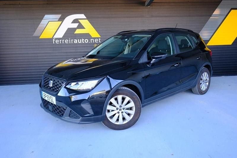 Usado Seat Arona Style 115 HP (84 kW) 2024 Preto SUV