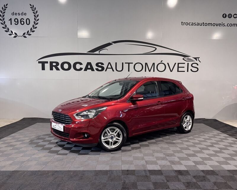 Vermelho Usado 2017 Ford Ka Ultimate Citadino | € 9.900 - Imagem 1/4