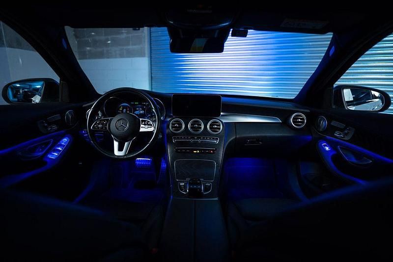 Usado Mercedes C300e AMG 306 HP (225 kW) 2020 Sedan