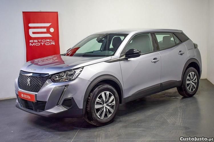 Cinza Usado 2023 Peugeot 2008 Active SUV | € 16.950 (Bom preço) - Imagem 1/1