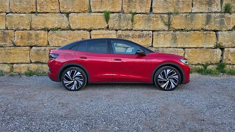 Usado VW ID.5 GTX 219 kW (299 HP) 2023 Vermelho SUV