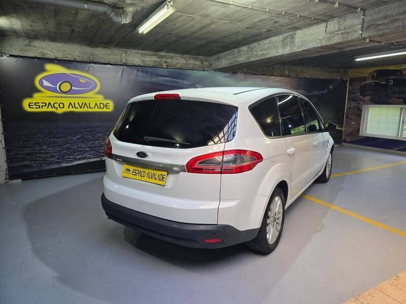 Usado Ford S-MAX Titanium 115 HP (84 kW) 2014 Branco Monovolume