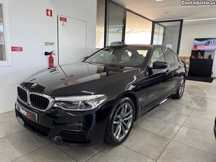 Preto Usado 2019 BMW 530e iPerformance Sedan | € 27.750 (Super Preço) - Imagem 1/1
