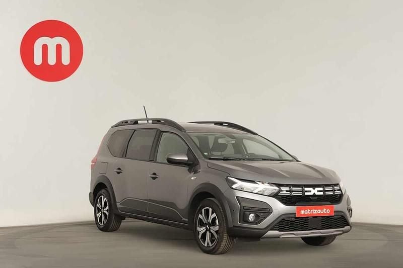 Cinzento Usado 2024 Dacia Jogger Expression Monovolume | € 19.999 (Preço justo) - Imagem 1/4