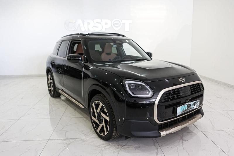 Preto Usado 2024 Mini Countryman SUV | € 39.980 - Imagem 1/4