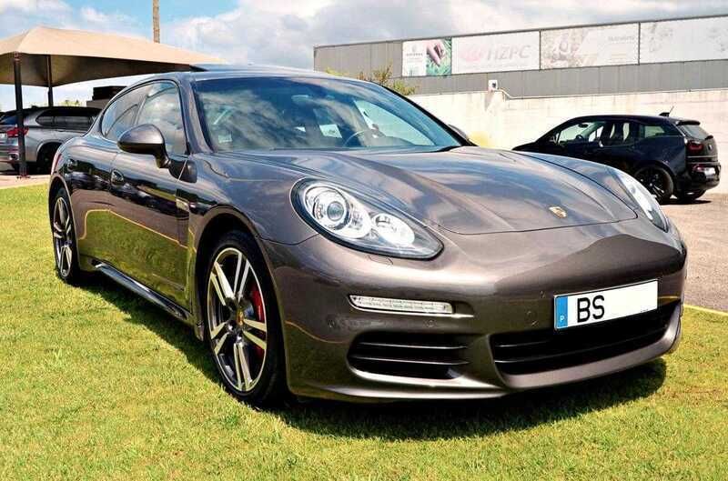 Cinzento Usado 2013 Porsche Panamera Sedan | € 41.500 (Preço elevado) - Imagem 1/4