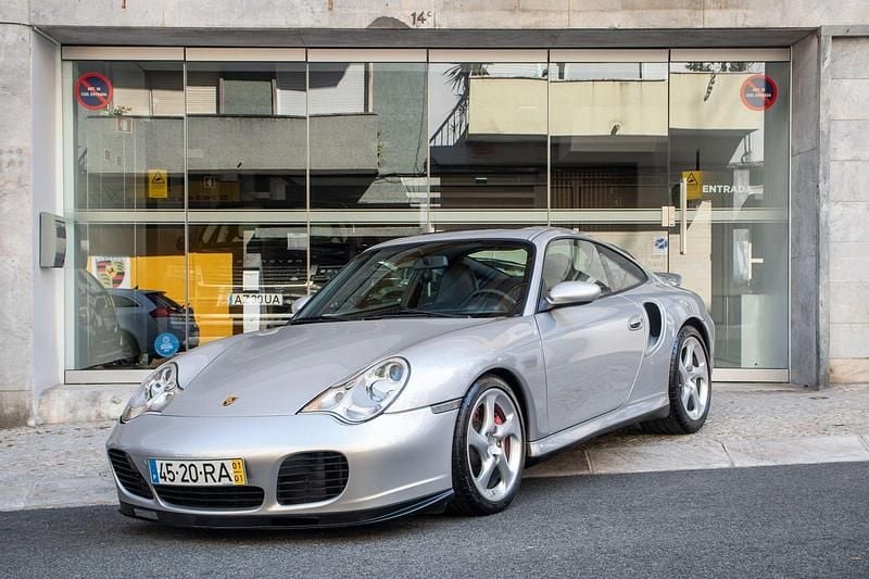 Cinza Usado 2001 Porsche 996 Turbo Coupé | € 79.900 - Imagem 1/4