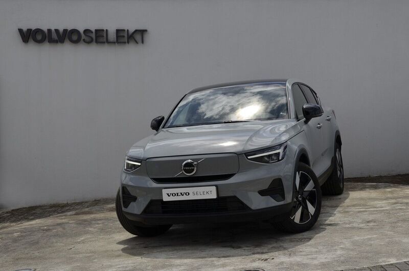 Cinza Usado 2024 Volvo EC40 Plus SUV | € 45.700 (Bom preço) - Imagem 1/4
