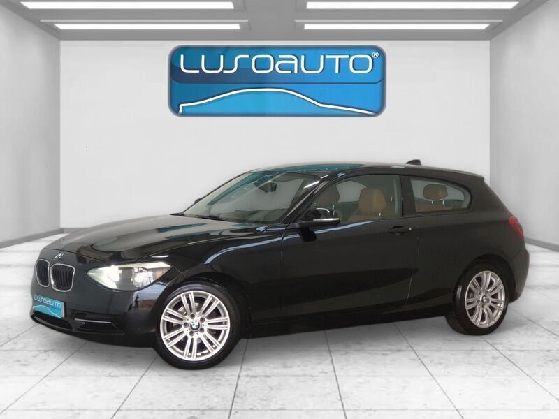 Preto Usado 2013 BMW 114 Citadino | € 11.900 (Preço justo) - Imagem 1/4