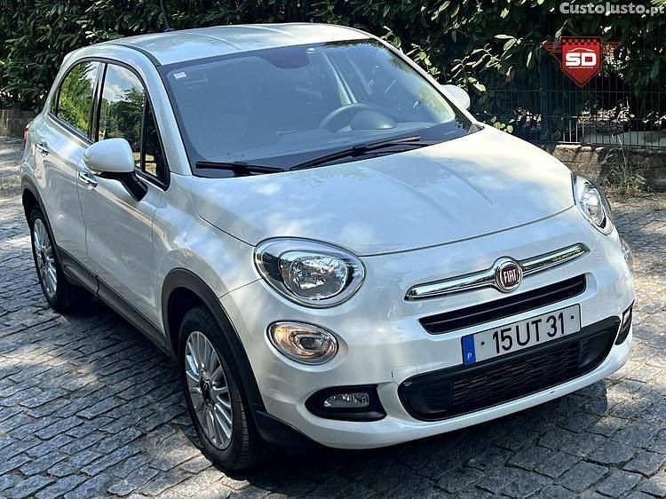 Branco Usado 2018 Fiat 500X Pop Star SUV | € 13.890 - Imagem 1/1