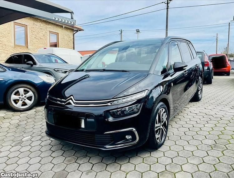 Preto Usado 2021 Citroën C4 SpaceTourer Feel Monovolume | € 16.990 (Preço justo) - Imagem 1/1