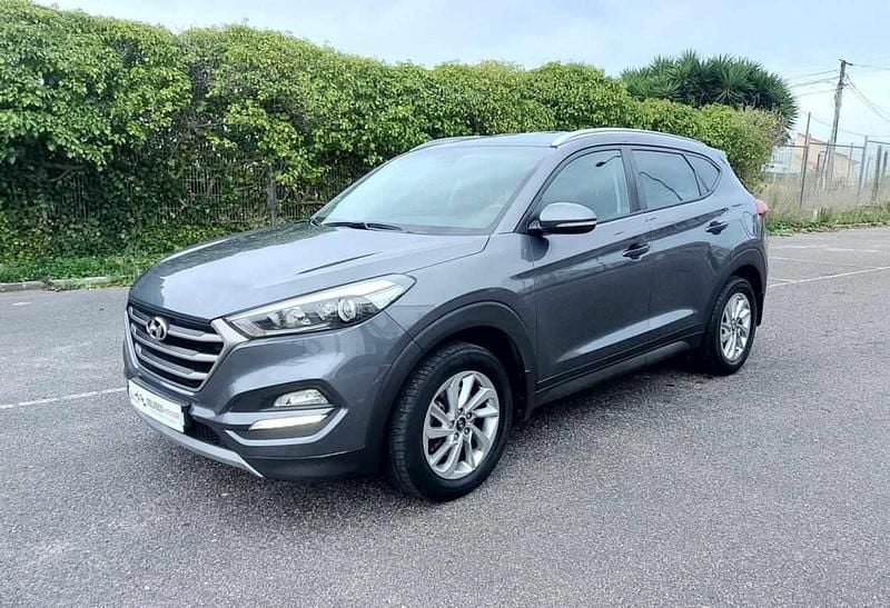 Cinzento Usado 2017 Hyundai Tucson SUV | € 17.500 (Super Preço) - Imagem 1/4