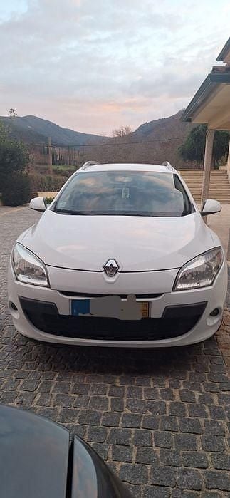 Usado 2011 Renault Mégane III Sedan | € 5.500 (Preço justo) - Imagem 1/4