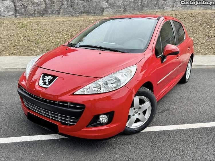 Vermelho Usado 2011 Peugeot 207 | € 5.800 (Super Preço) - Imagem 1/1