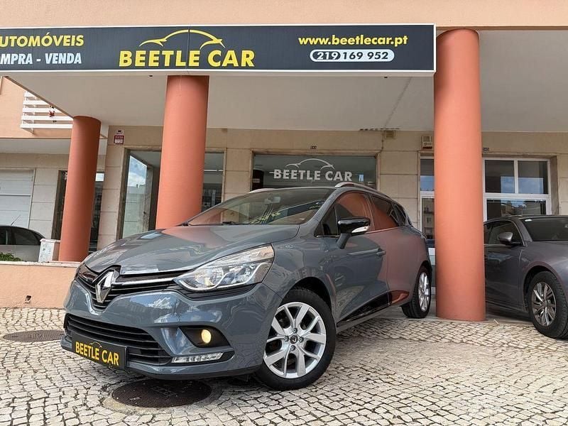 Cinza Usado 2019 Renault Clio GrandTour LIMITED Carrinha | € 14.900 (Preço elevado) - Imagem 1/4
