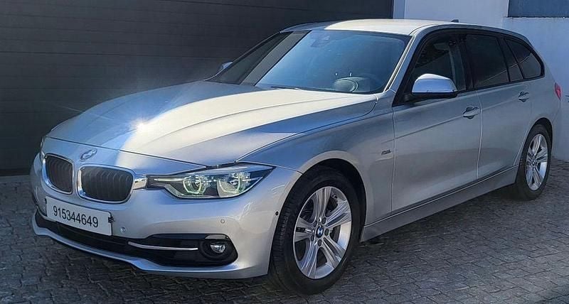 Usado 2016 BMW 325 Sport Line Carrinha | € 17.950 - Imagem 1/4