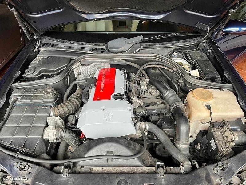 Usado Mercedes CLK230 193 HP (141 kW) 1999 Azul Cabrios