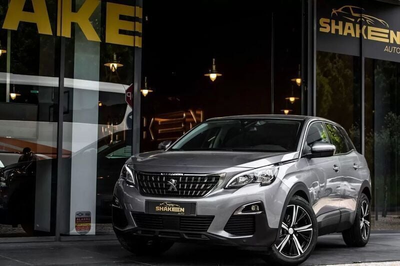 Cinzento Usado 2020 Peugeot 3008 Allure SUV | € 17.350 (Super Preço) - Imagem 1/4