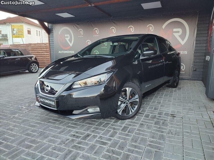 Preto Usado 2018 Nissan Leaf N-Connecta Citadino | € 14.900 (Caro) - Imagem 1/1
