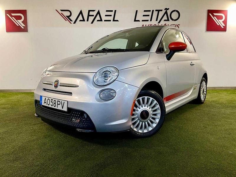 Usado Fiat 500e 83 kW (113 HP) 2015 Cinza Citadino