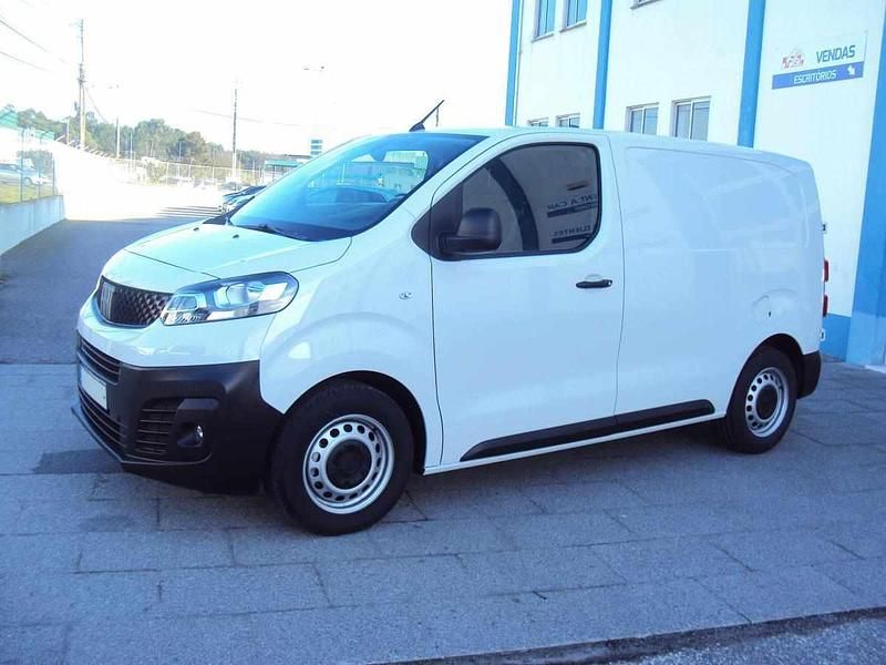 Branco Usado 2022 Fiat Scudo Van | € 27.950 - Imagem 1/4