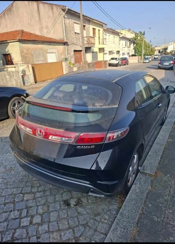Preto Usado 2010 Honda Civic Citadino | € 5.000 (Bom preço) - Imagem 1/4