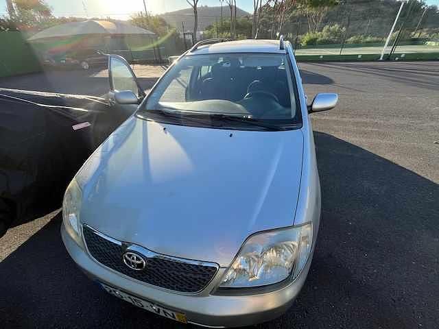 Cinzento Usado 2003 Toyota Corolla Citadino | € 6.900 (Preço elevado) - Imagem 1/4