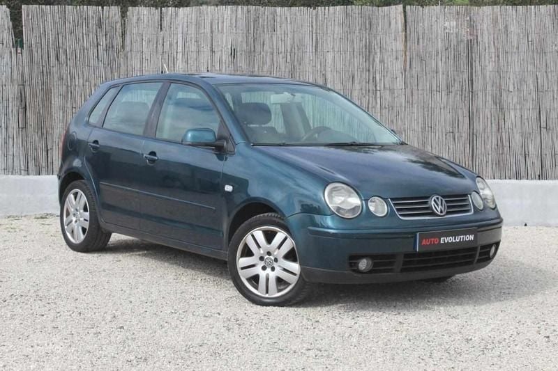 Verde Usado 2004 VW Polo Citadino | € 4.450 (Caro) - Imagem 1/4