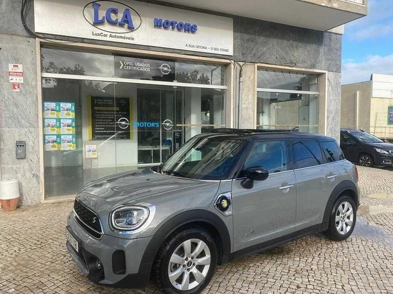 Cinzento Usado 2021 Mini Countryman SUV | € 30.900 - Imagem 1/4