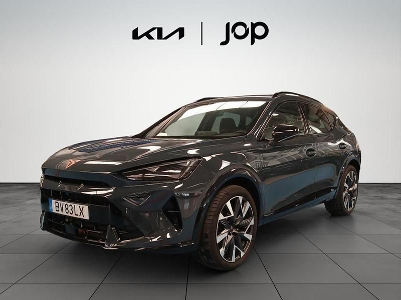 Azul Usado 2025 Cupra Formentor SUV | € 40.600 - Imagem 1/4