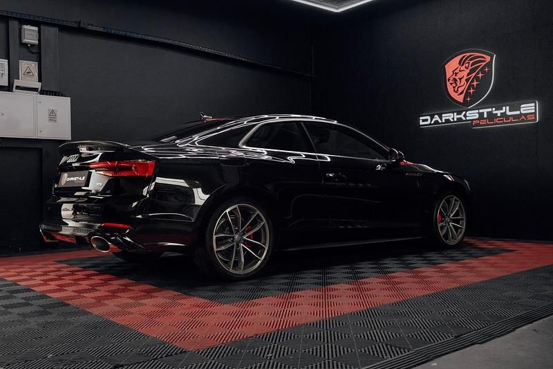 Usado Audi A5 S-Line 190 HP (139 kW) 2017 Preto Coupé