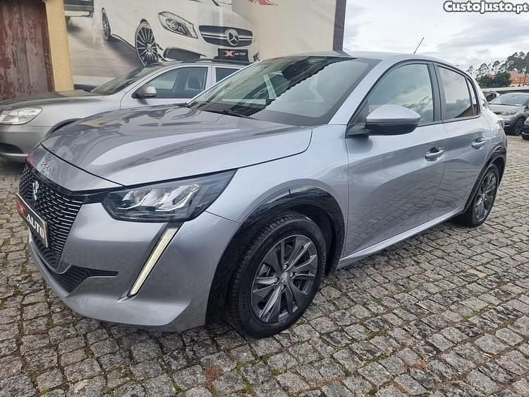 Cinza Usado 2021 Peugeot e-208 Active Citadino | € 11.499 - Imagem 1/1