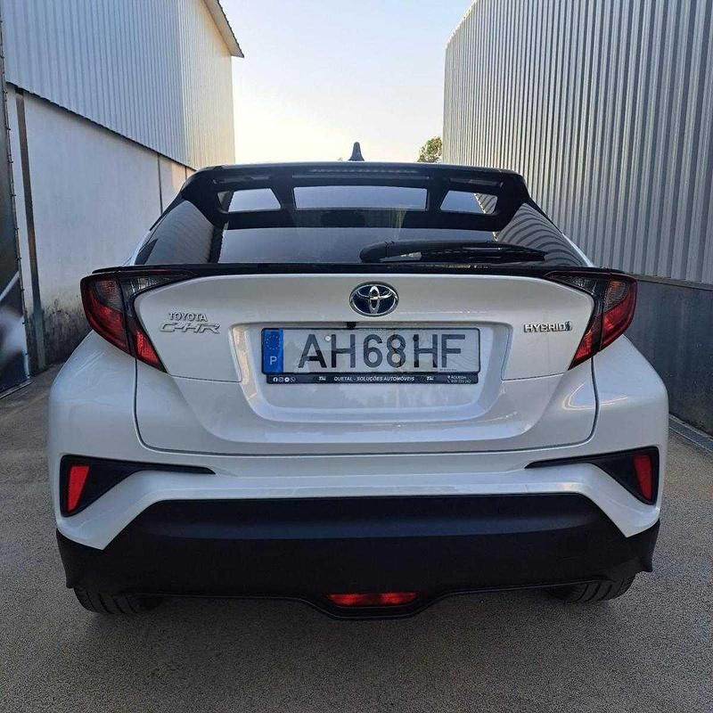 Usado Toyota C-HR 122 HP (89 kW) 2021 Branco SUV