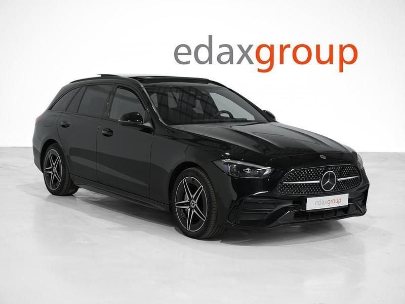 Preto Usado 2023 Mercedes C300 AMG line Carrinha | € 44.990 - Imagem 1/4