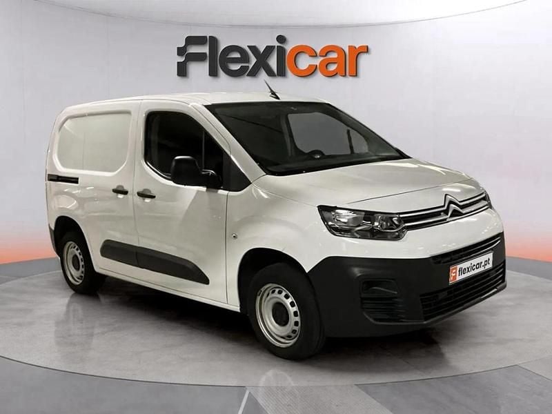 Branco Usado 2021 Citroën Berlingo Monovolume | € 14.990 (Preço justo) - Imagem 1/4