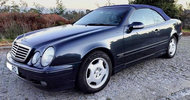 Usado Mercedes CLK200 163 HP (119 kW) 2001 Cabrios