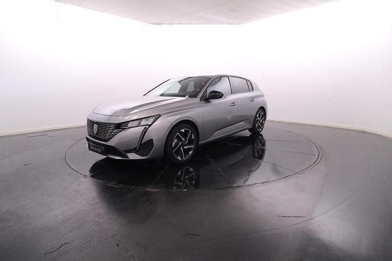 Cinzento Usado 2024 Peugeot 308 | € 23.900 (Bom preço) - Imagem 1/4
